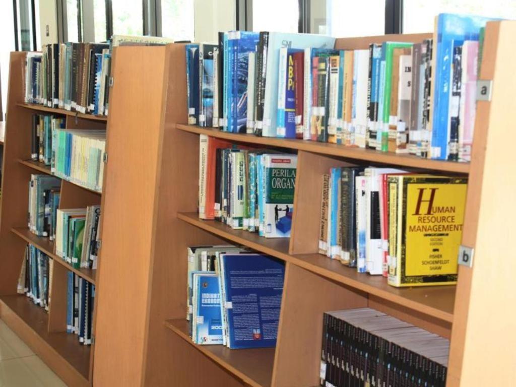 Pp University Cisarua Buitenkant foto